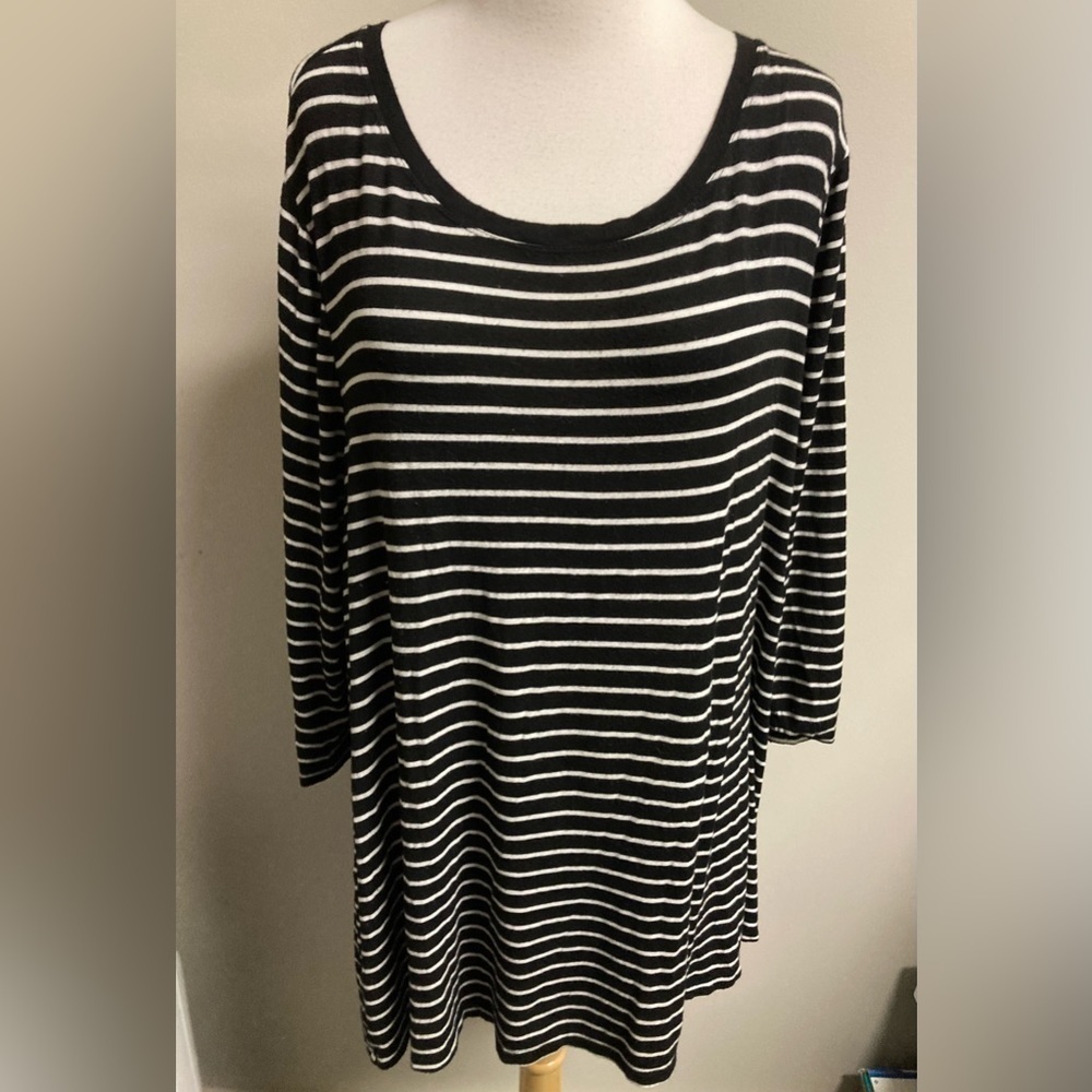 Lane Bryant Black with white striped soft knit top. 18/20